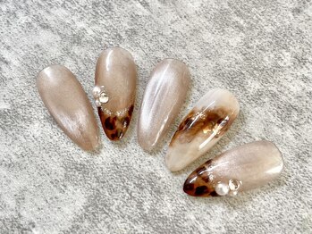 エムネイル(M nail)/