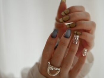 THE　CHIC　nailの写真/爪が弱い/ひび割れ/短いなどのコンプレックス解消し、どこから見てもフォルムが綺麗な自信の持てる美爪に♪