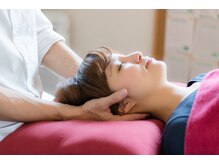 整体院 海癒/頭痛には首の調整が効果的です☆