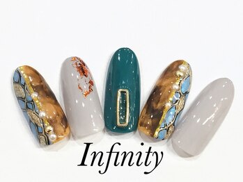 インフィニティ なんば店(Infinity)/まつげパーマ/パリジェンヌ/眉毛