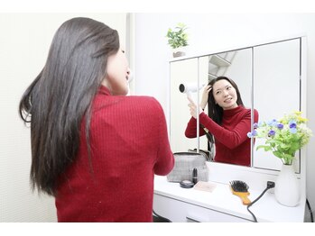 アジーク(AGEQUE)/お化粧直し・ヘアセット