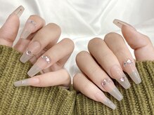 ビーアンドシー 池袋(B&C)の雰囲気(長さ出し×圧倒的フォルム形成で存在感のある指先にうっとり…☆)