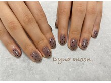 ダイナ ムーン(Dyna moon.)/水玉ネイル