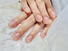 リルネイル(Rire nail)/ワンカラーに水滴アート