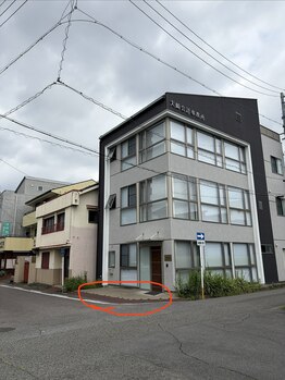 サロン ルテラ(SalonRutella)/店舗前駐車場