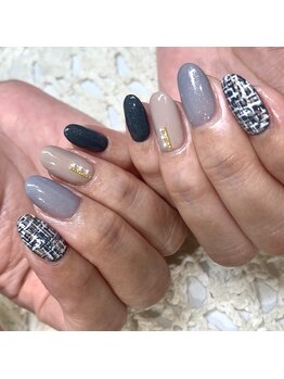 #18 ワンカラー×ツイード¥7150