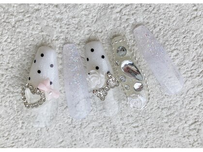 ジェムネイル(gem nail)の写真