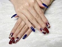 ジュリネイル(JULIE NAIL)