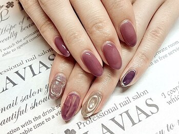 プロフェッショナル ネイルサロン ラヴィアス(LAVIAS)/【ジェル】ワンカラ＋アート２本