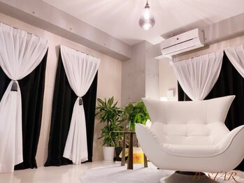 ビースター(B-STAR)の写真/ホッと安らぐ癒し空間でお出迎え♪頑張る貴女にご褒美を!ハードワークの日常から解放されませんか?