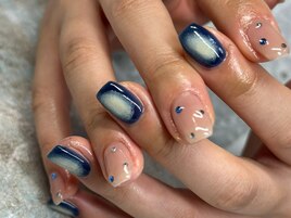 アシメネイル