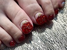 プロテア(protea)/いちごアートフットネイル