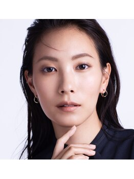 ビューズアイブロウスタジオ 大丸梅田店(BIEWS EYEBROW STUDIO)の写真/【プロの施術で、毎朝の眉メイクが楽になる】初回パーフェクトコース 25分 ￥3,760
