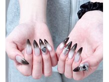 ヨーリ(YooLi)/地雷系ネイル