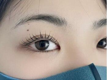 クレア 新小岩店(CREA)の写真/【初回まつ毛パーマ＜トリートメント付き＞¥3600】トリートメント付きでまつ毛の健康も考えた施術をご提供!