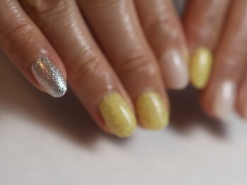 クロ(KURO)/つぶネイル/柳津ネイルサロン