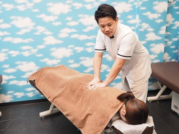 都島駅前整骨院の写真/当店自慢の整体で疲れを根本から改善!お客様一人一人のお悩みに合わせて経験豊富なスタッフが丁寧に施術★