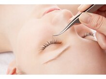 ever glow eyelash eyebrow【エヴァーグロウ】【12/1 NEW OPEN（予定）】/ナチュラルな印象に