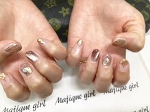 ネイルサロン マジックガール(Nail Salon MagiqueGirl)/【マグネットミラーニュアンス】