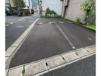 エヴォストレッチ(EVO STRETCH)/駐車場はありますか？