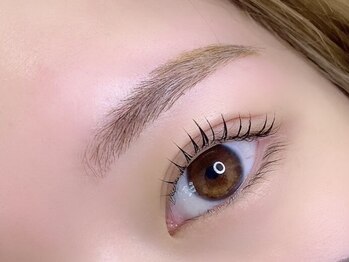 アリューミー アイラッシュ 渋谷宮益坂店(Allu.Me Eyelash)の写真/提案力と技術力が自慢の"Allu.Me"◇眉毛ワックス×選べるまつ毛パーマ◇抜け感のある"褒められ"目元*