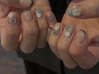 アイネイルズ 渋谷店(I nails)/【Karin.m】ホログラムフラワー