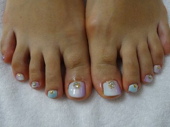 ネイルサロン リッティー(RITTY)/フットジェル 縦グラデ 夏