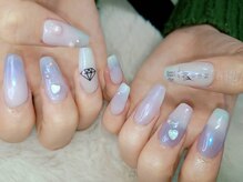 プリンセスネイル(Princess NAIL)/３色薄カラーのグラデーション。