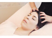 クイーン 熱海店(Queen)/目疲れ頭疲れにヘッドマッサージ