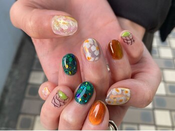 カーティシーネイルズ(curtisii NAILS)/お花デザイン