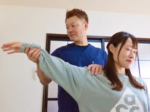 上半身(首肩コリ)の痛みに徹底アプローチ！