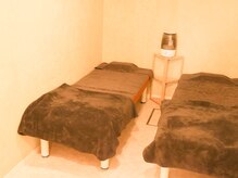 レッツゴー 酵素風呂の雰囲気（発汗専用のお部屋。くつろぎながら発汗を感じます♪）