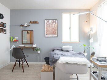 ナウラ アイラッシュ(nauraa eyelash)/