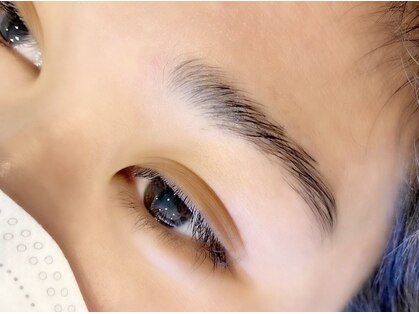 シーブロウ(C Brow)の写真