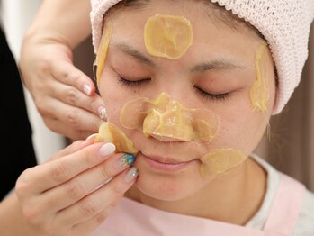 すっぴん美肌革命/艶肌WAX施術(2回目めくり)