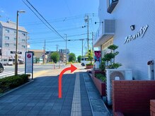 リシェス(Richesse)/【道案内】2. 右へ曲がります