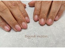 ダイナ ムーン(Dyna moon.)/カラーグラデーションネイル