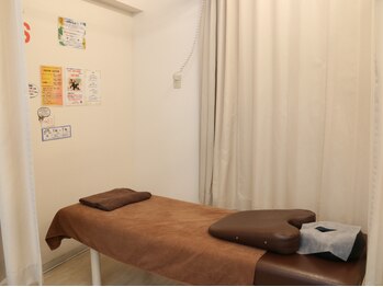 みかん鍼灸整骨院/半個室空間