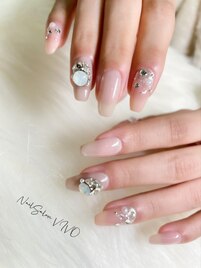 綺麗めオフィスネイル