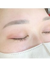 ビューステージ アイブロウサロン 金山/アーチ眉
