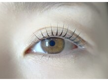 イヴ(Ib)/束感まつ毛パーマ