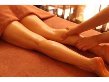 ハープの森/女性限定・フットトリートメント