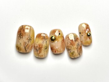 ルマート 池袋東口店(Lumart)/鉛筆アート