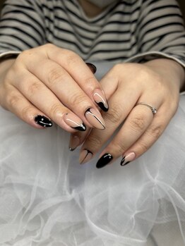 ネイルマーシー(Nail Mercy)/Black 