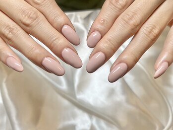サロン アクセシブル(salon ACCESSIBLE)/ピンクベージュネイル