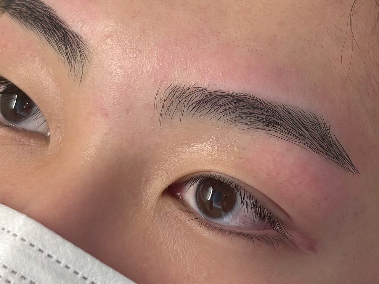 【メンズ眉毛】眉毛WAX脱毛、カット、まびき込 \4950