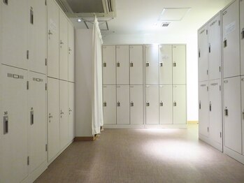 ストーンスパスタジオ 岩盤ヨガ 名駅本店(stone spa studio sola)/ロッカールーム