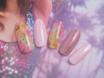 ナナズネイル 西小倉店(NANA's Nail)/フラワー