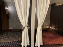 リラクゼーションサロン 軸(ziku)/しっかり仕切られた個室