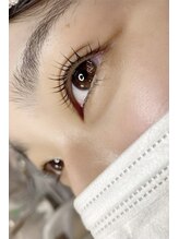 リー(REE)/まつ毛パーマ